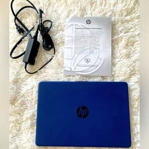 BRAND NEW HP 14 Laptop Touchscreen AMD 3020e, 4 GB RAM, 14-inch HD